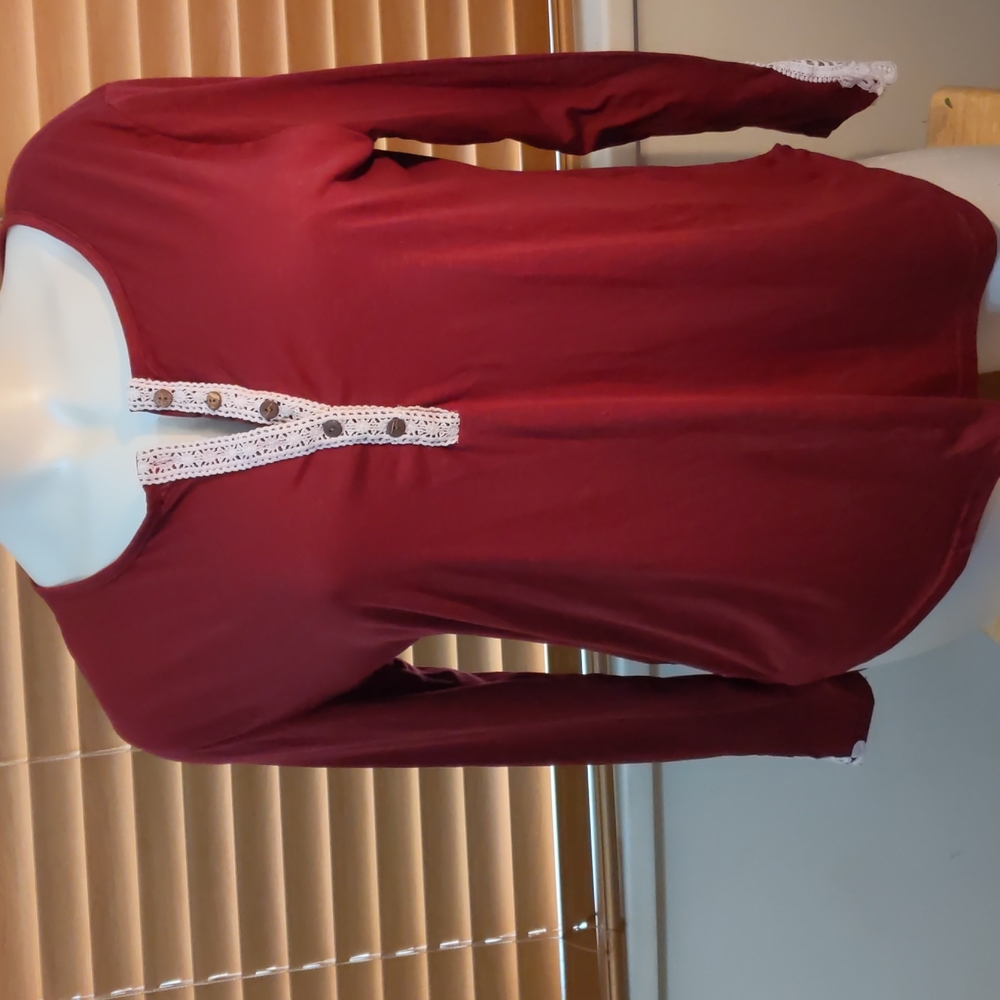 Women's 3x long sleeve shirt